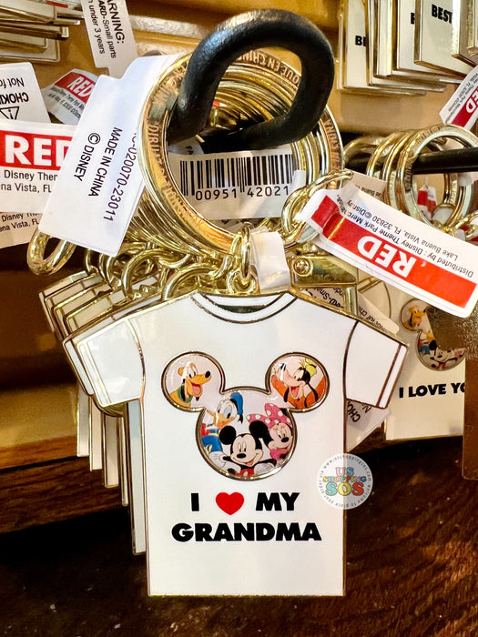 DLR - Mickey & Friends T-shirt Keychain - I ❤️ Grandma