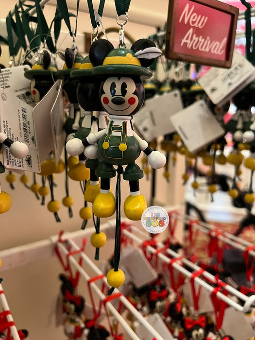 WDW - Epcot World Showcase Germany 🇩🇪 - Fröhliche Weihnachten! 2026 - Mickey Wooden Pull-string Holiday Ornament