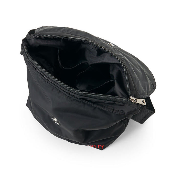 Japan Sanrio - Hello Kitty Quilted Shoulder Bag