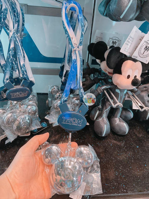 SHDL - Tron Collection - Lighting up Necklace/Lanyard Lightcycle Power Run x Mickey Mouse