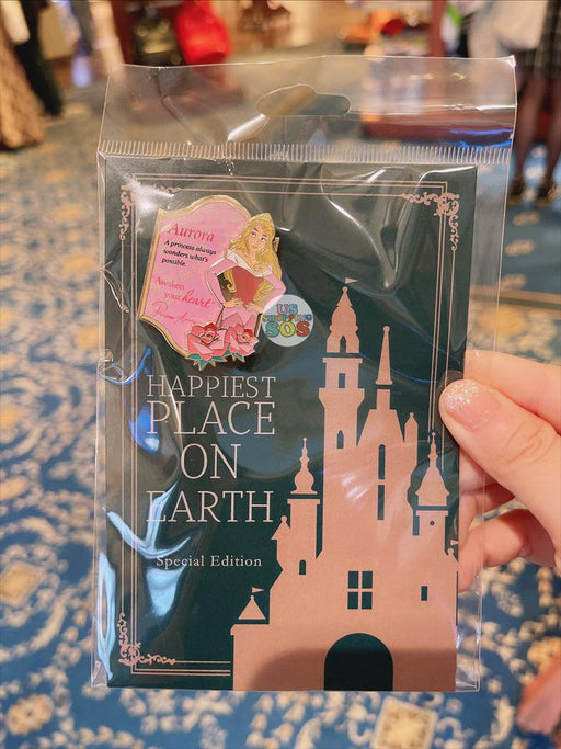 HKDL - Happiest Place on Earth Special Edition - Pin x Aurora