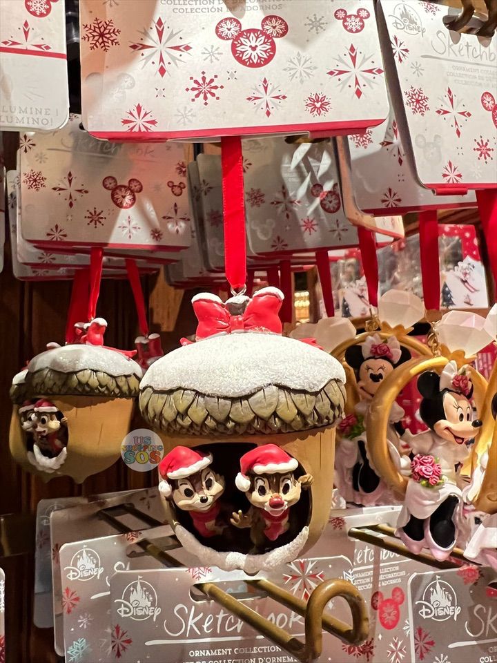 Disney Store Sketchbook Ornaments Dalmations - On the Go in MCO