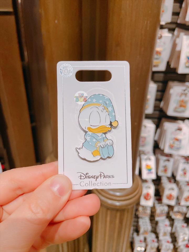 SHDL - Sleepy Donald Duck in Pajama Pin