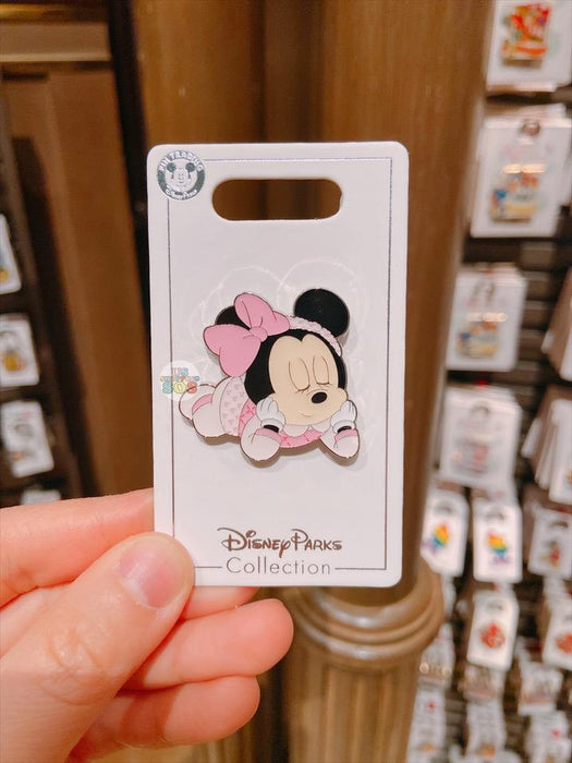 SHDL - Sleepy Minnie Mouse in Pajama Pin