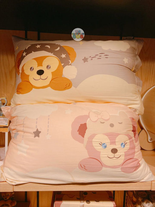 SHDL - Duffy & Friends Cozy Home - Duffy & ShellieMay 2 Sided Pillow Case