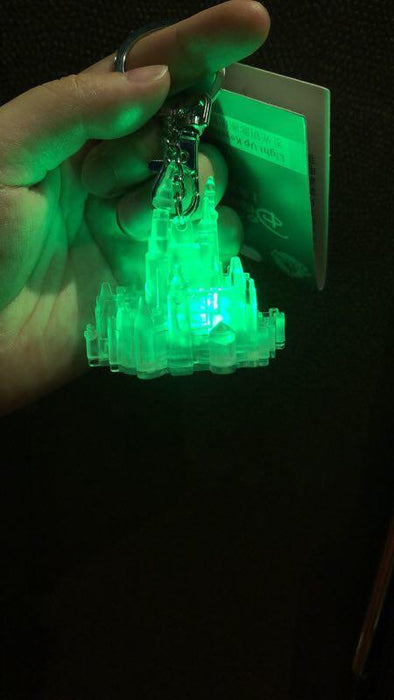 SHDL - Lighting Up Keychain x Shanghai Disneyland Castle