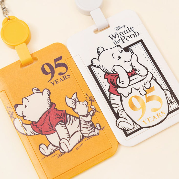 Taiwan Disney Collaboration - Winnie the Pooh Card Holder (2 Colors)