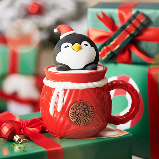 Starbucks China - Christmas 2021 - 5. Penguin Yarn Shaped Bronze Logo Mug with Lid 500ml