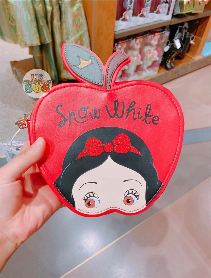 Loungefly x Disney Snow White Just One Bite Poison Apple Crossbody Bag RARE  FIND for Sale in Menifee, CA - OfferUp