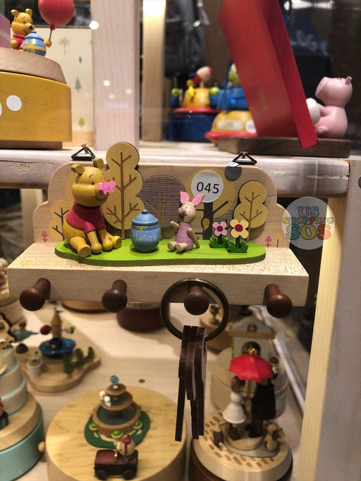 HK Disney Local License Collection- Hanger x  Winnie the Pooh