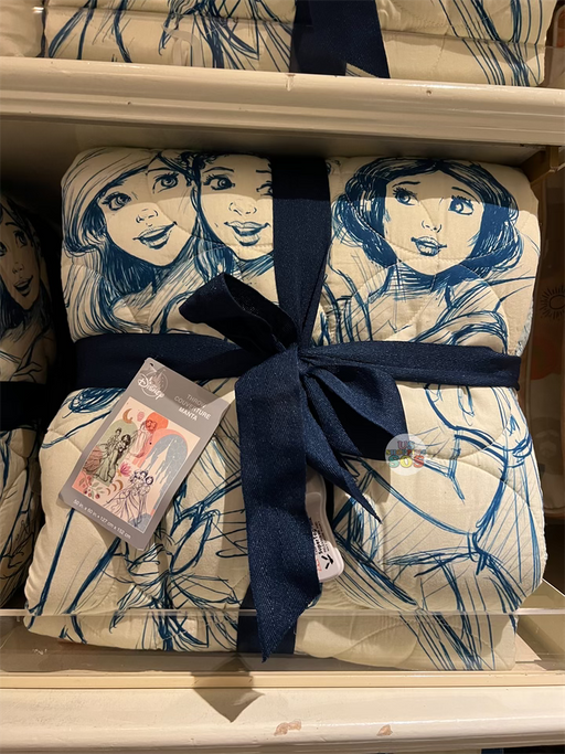 DLR - Disney Princess Sketch Blanket Throw 50” x 60”