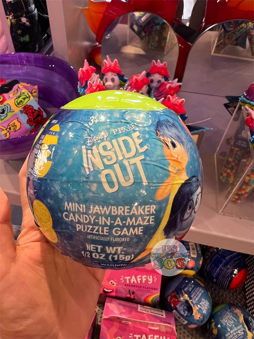 DLR - Inside Out Mini Jawbreaker Candy-In-A-Maze Puzzle Game (Includes One Mystery Character)