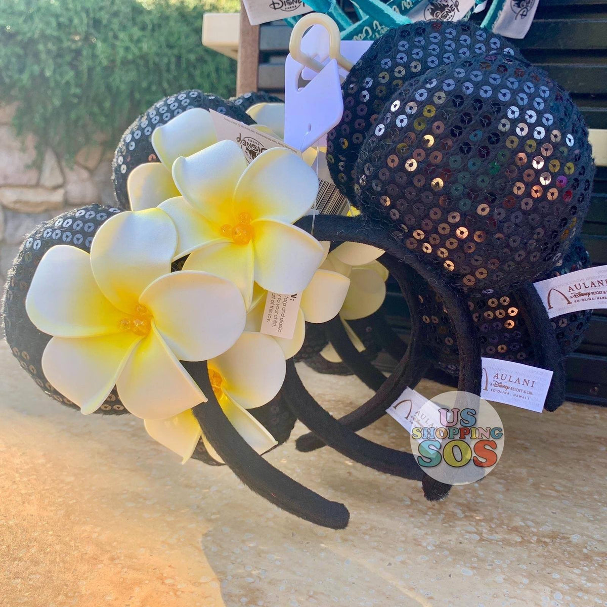 NWT! Disney Aulani Exclusive Tropical Floral Ears with Plumeria - RETIRED, RARE Beautiful NEW Aulani Minnie ears ? They are sparkly and  main image 2