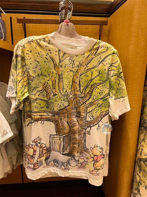 DLR - Winnie the Pooh & Friends Graphic T-shirt (Adult)