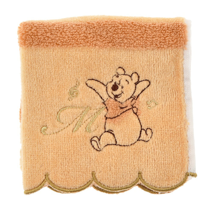 JDS - Winnie the Pooh "M" Initial Mini Towel