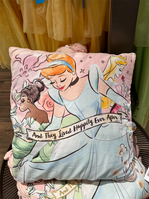 DLR - Disney Princess “And They Lived Happily Ever After” Cushion & Blanket