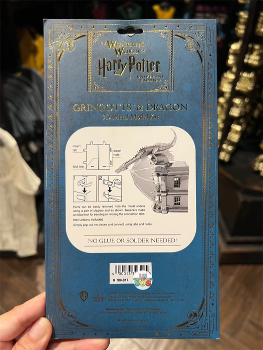 Universal Studios - The Wizarding World of Harry Potter - Metal Earth Gringotts & Dragon 3D Metal Model Kit