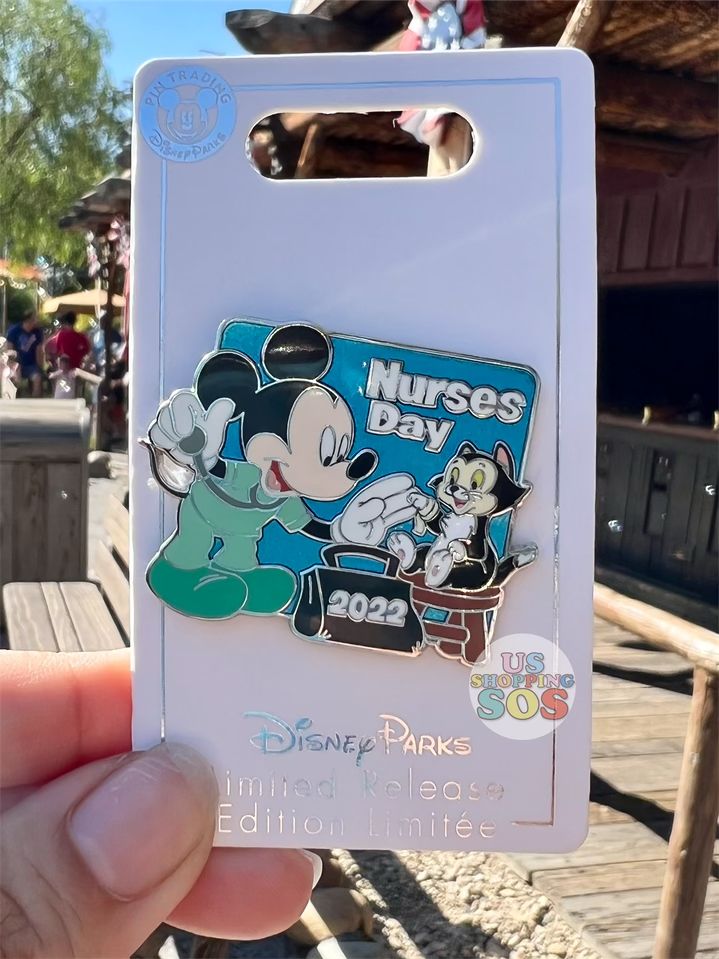 DLR - Mickey Nurse Day 2022 Limited Edition Pin