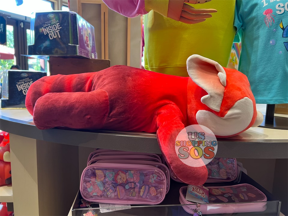DLR - Turning Red - Red Panda Mei Cuddleez Plush Toy