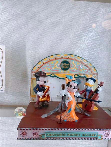 SHDL - The Sound of Shanghai Collection - Mickey & Minnie Mouse, Donald Duck Figure