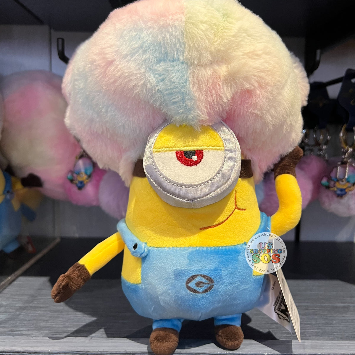 Universal Studios - Despicable Me Minions - Candy Explorer Stuart Plus ...