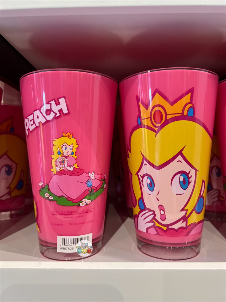 Universal Studios - Super Nintendo World - Princess Peach Plastic