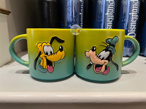DLR - Walt Disney Cartoon Pals Goofy & Pluto Ombré Ceramic Mug