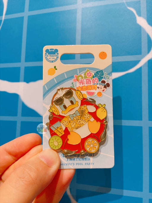 SHDL - Mickey's Pool Party Collection - Donald Duck Pin