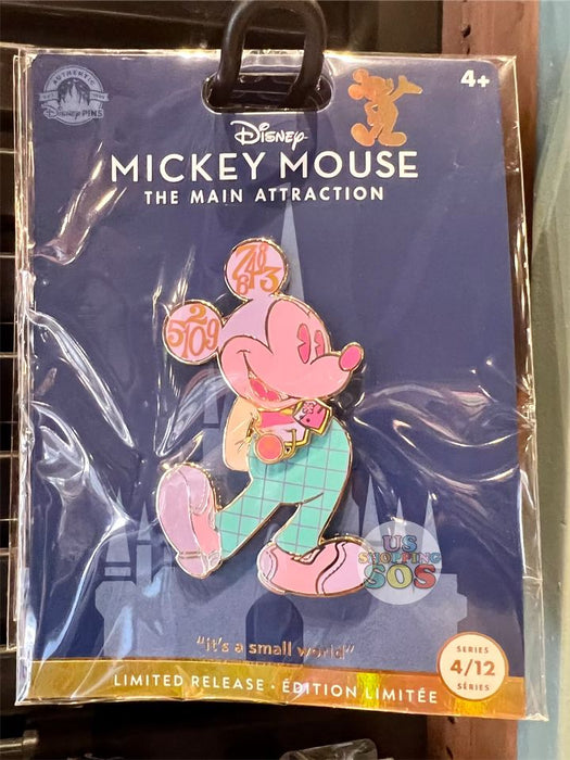 DLR/WDW - Walt Disney World 50 - Mickey Mouse The Main Attraction - Series 3 of 12 (It’s A Small World) - Pin