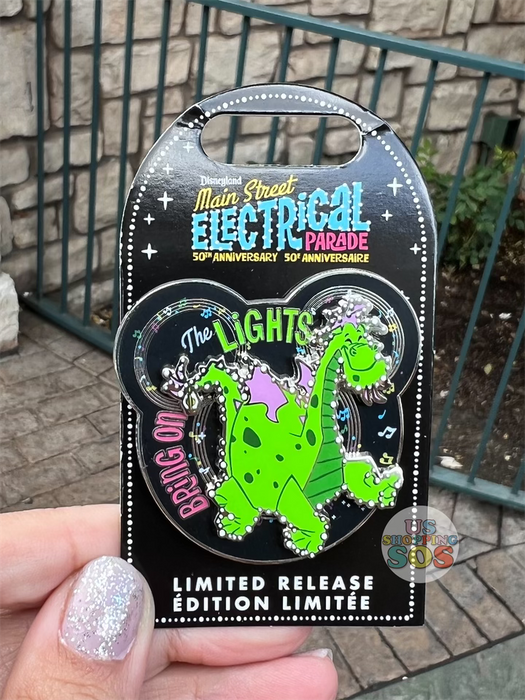 DLR - The Main Street Electrical Parade - Elliott Pin (Limited Release)