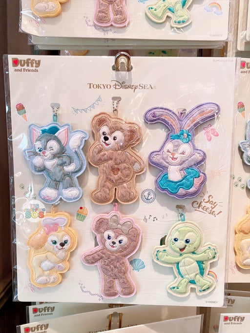 TDR - Duffy & Friends "Say Cheese!" - Fluffy Embroidery Badges Set